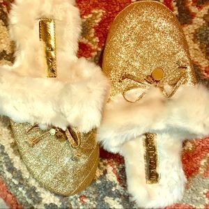 Michael Kors ~ Gold Glitter Fur slippers!